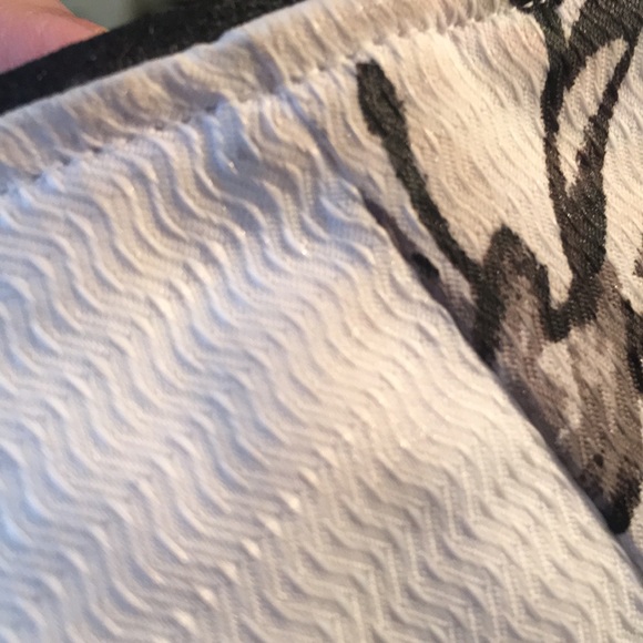 Elegant White House Black Market Bustier - size 10 - Picture 4 of 12